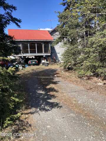 16465 E Walden Road, Palmer, AK 99645