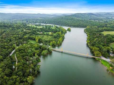 483 County Road 231, Eureka Springs, AR 72631