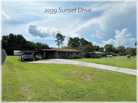2039 Sunset Drive, Seneca, SC 29672