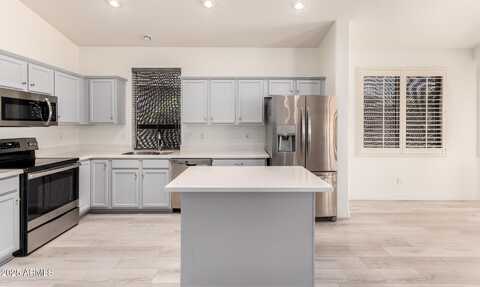 17622 W LOTTEN Drive, Surprise, AZ 85374