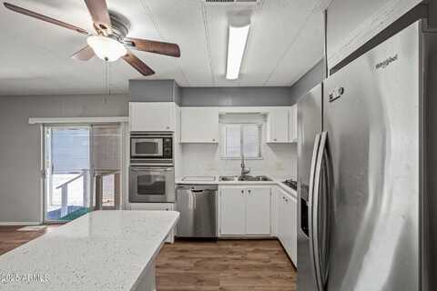 201 S GREENFIELD Road, Mesa, AZ 85206