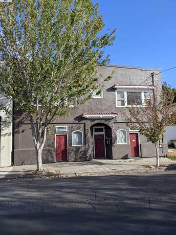2622 Kingsland Ave, Oakland, CA 94619