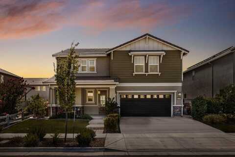 1422 St Louis Way, Woodland, CA 95776