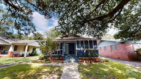 29 HOUSTON Street, Mobile, AL 36606