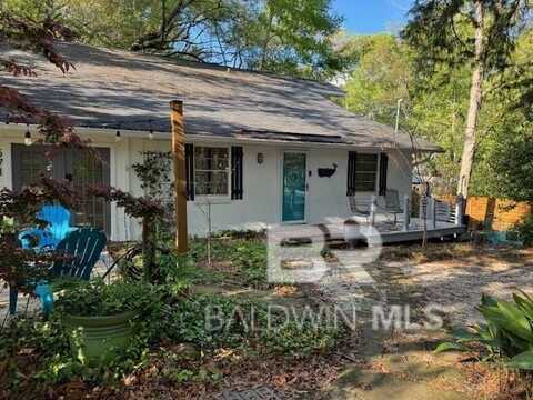 571 Dogwood Avenue, Fairhope, AL 36532