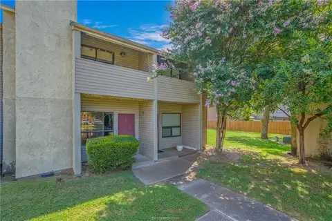 1902 DARTMOUTH N-3, College Station, TX 77840