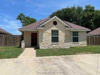 704 East 22nd Street, Bryan, TX 77803