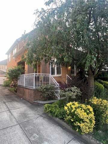 916 East 24th Street, Brooklyn, NY 11210