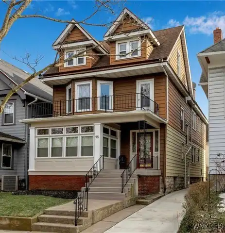95 Inwood Place, Buffalo, NY 14209