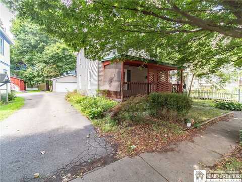 7 Geneva Street, Jamestown, NY 14701