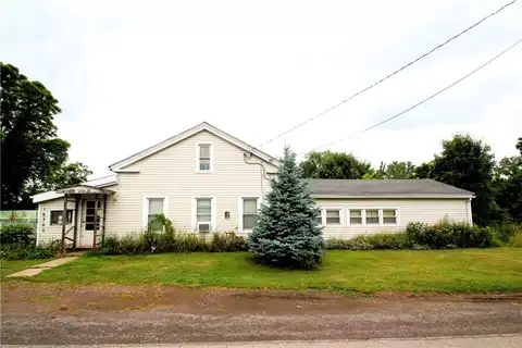 16305 Ridge Road West, Murray Isle, NY 14470