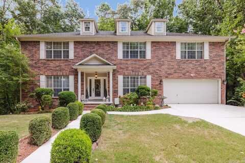 1307 River Oaks, Benton, AR 72019