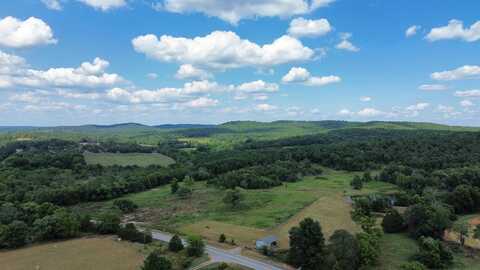 1736 Hwy 354, Hardy, AR 72542