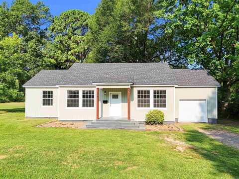 707 N West Street, Morrilton, AR 72110