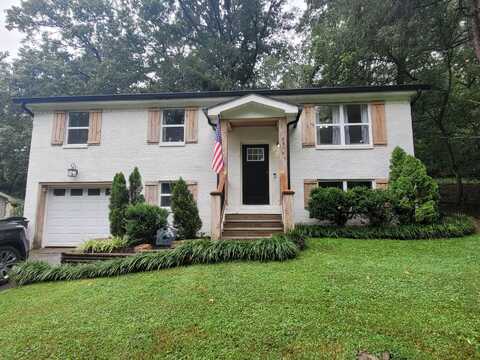 8979 Hale Road, Hixson, TN 37343