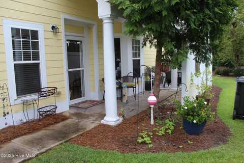 100 Treasure Cove, Newport, NC 28570