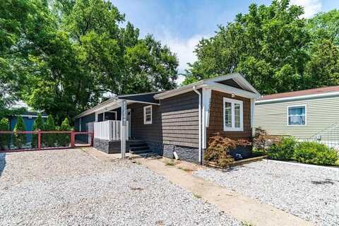 755 Stelzer Road, Columbus, OH 43219