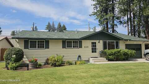 610 S FIRST St, Pinehurst, ID 83850