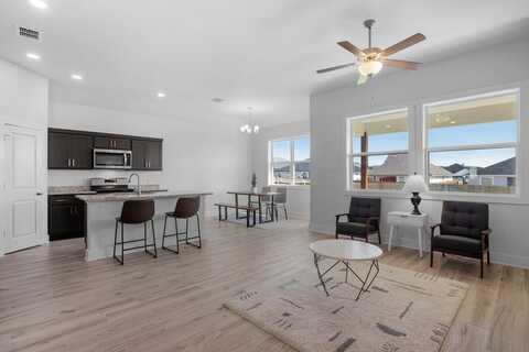 224 Riley Lane, Fredericksburg, TX 78624