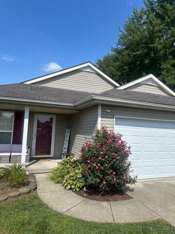 726 Kenwood Place, Trenton, OH 45067