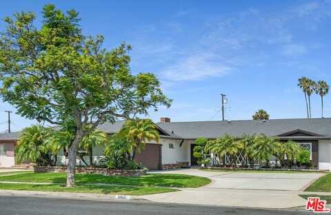 5905 S Chariton Ave, Los Angeles, CA 90056