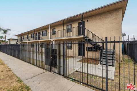 9823 S Main St, Los Angeles, CA 90003