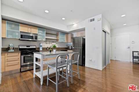 1234 Wilshire Blvd, Los Angeles, CA 90017