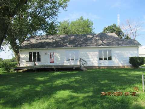 1465 Snaggy Ridge Road, Tipton, IA 52772