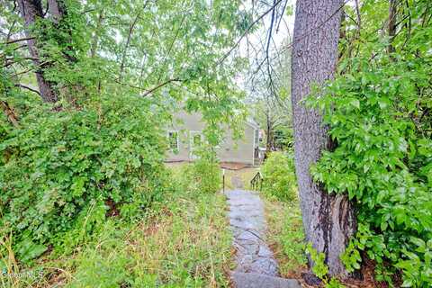 1200 New Scotland Road, Albany, NY 12208