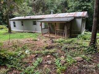 401 Ward Street, Roaring River, NC 28669