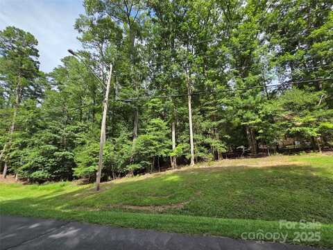 242 Creswell Road, Mount Gilead, NC 27306