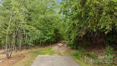 Spanish Oak Lane, Gastonia, NC 28056