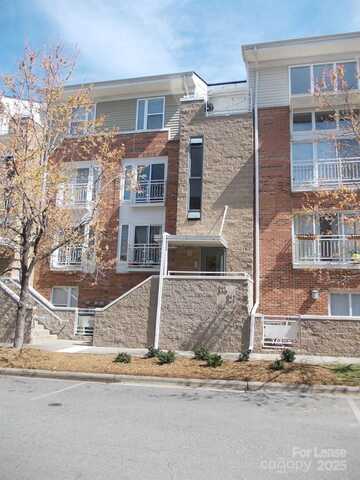 641 Raphael Place, Charlotte, NC 28205