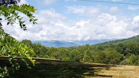 9999 Kimberly Lane unit: 24, Franklin, NC 28734