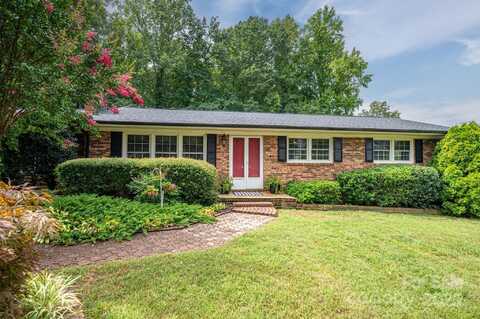 504 E Iowa Avenue, Bessemer City, NC 28016