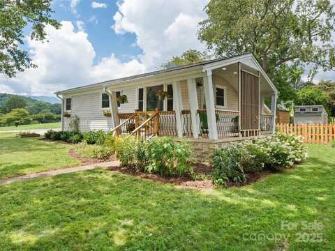 250 Shelton Street, Waynesville, NC 28786