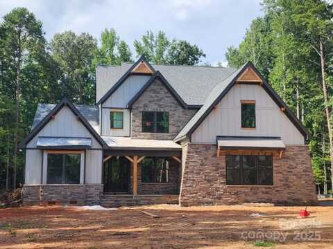 2410 Cherrywood Lane, Matthews, NC 28104