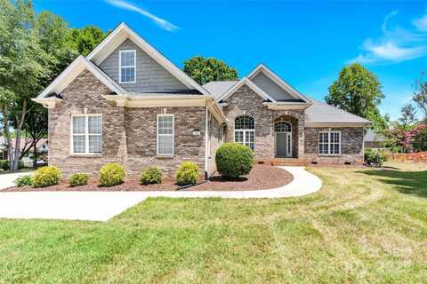267 Spring Run Drive, Mooresville, NC 28117