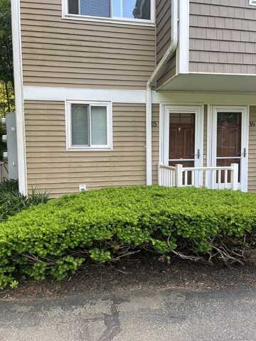 6 Rose Lane, Danbury, CT 06810