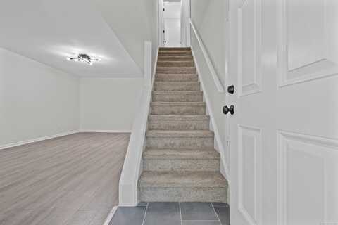 14 Cedar Court, East Haven, CT 06513
