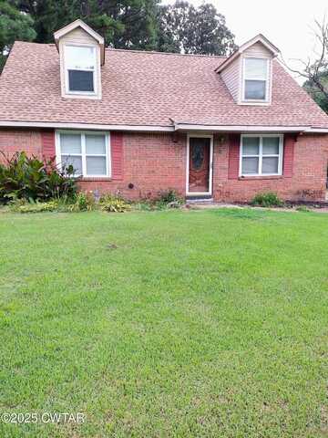 18 Quail Cove, Jackson, TN 38305