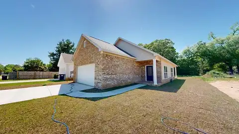 28 Central Street, Dothan, AL 36303