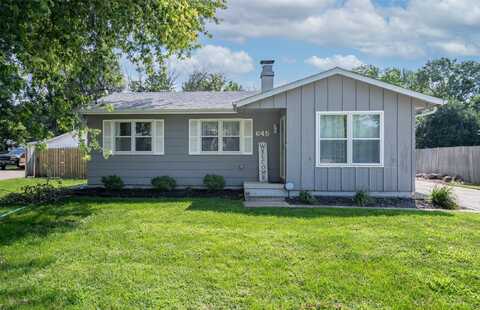 645 3rd Street, Waukee, IA 50263