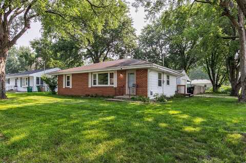 1003 68th Street, Windsor Heights, IA 50324