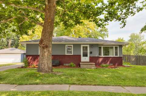 318 SE 4th Street, Ankeny, IA 50021
