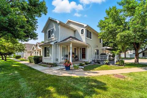 555 SE Laurel Street unit: 24, Waukee, IA 50263