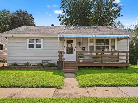 1100 Garfield, Dubuque, IA 52001