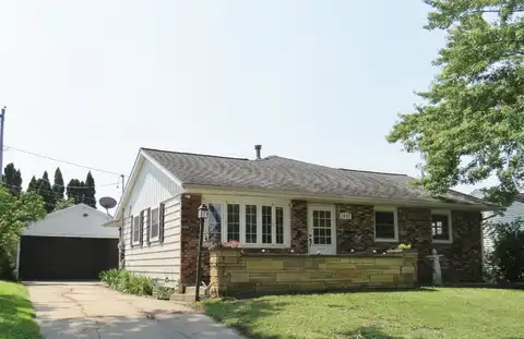 1007 Kathey, Maquoketa, IA 52060