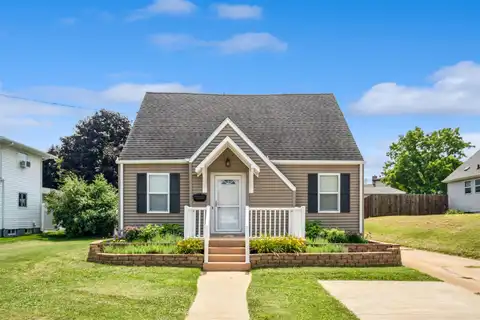 2150 Clarke, Dubuque, IA 52001