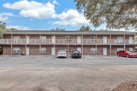 936 Barrow Street, Fort Walton Beach, FL 32547